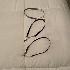 Women’s choker necklaces